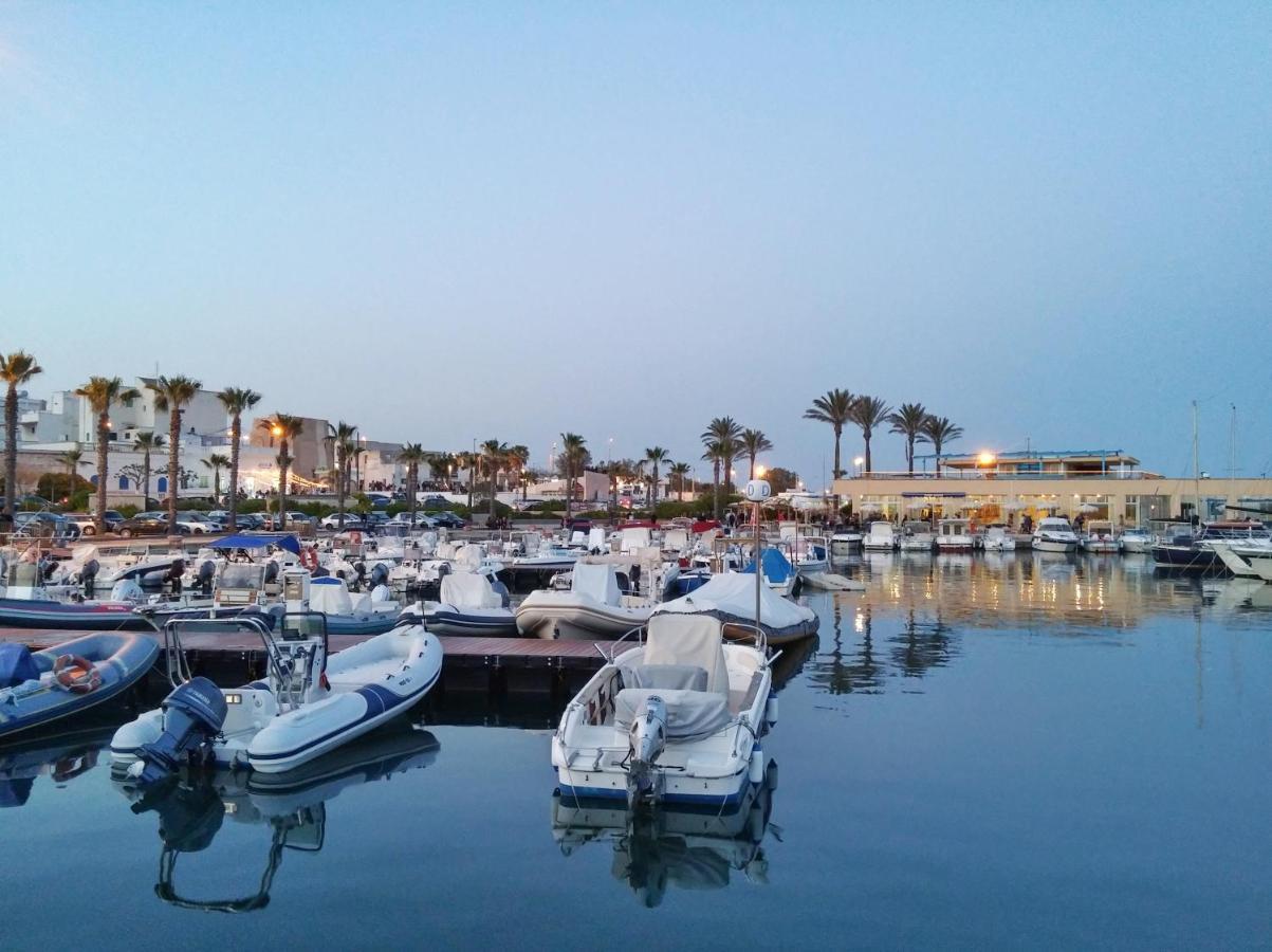 Casa Vacanze Lu Cumentu Maruggio Esterno foto